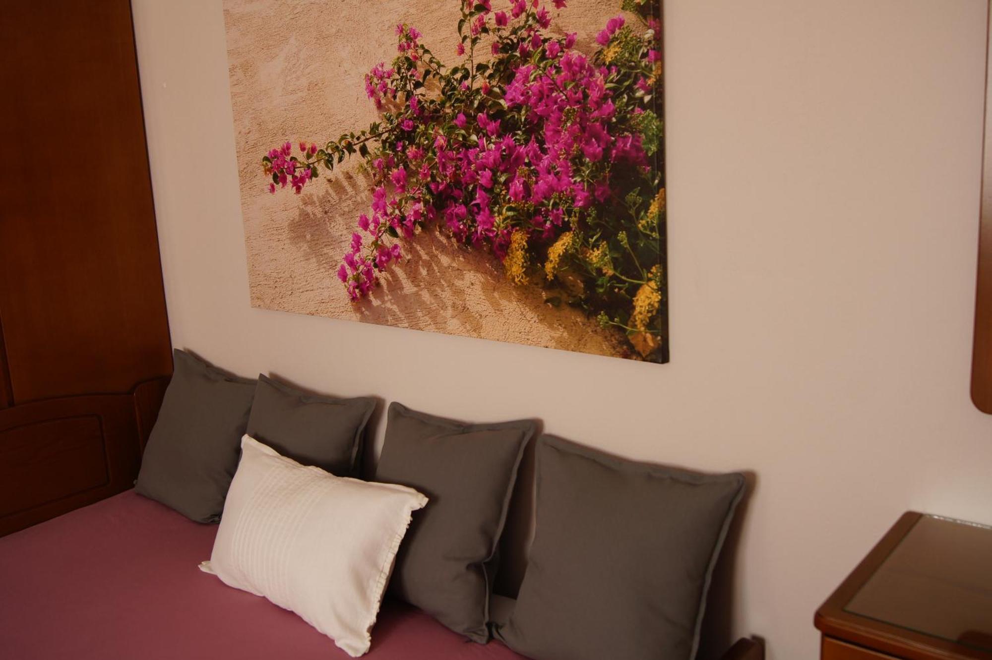 Belle Rose Apartment Patitiri  Ngoại thất bức ảnh